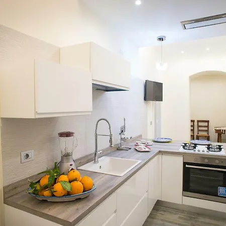 Gio Gala Relais ミラッツォ